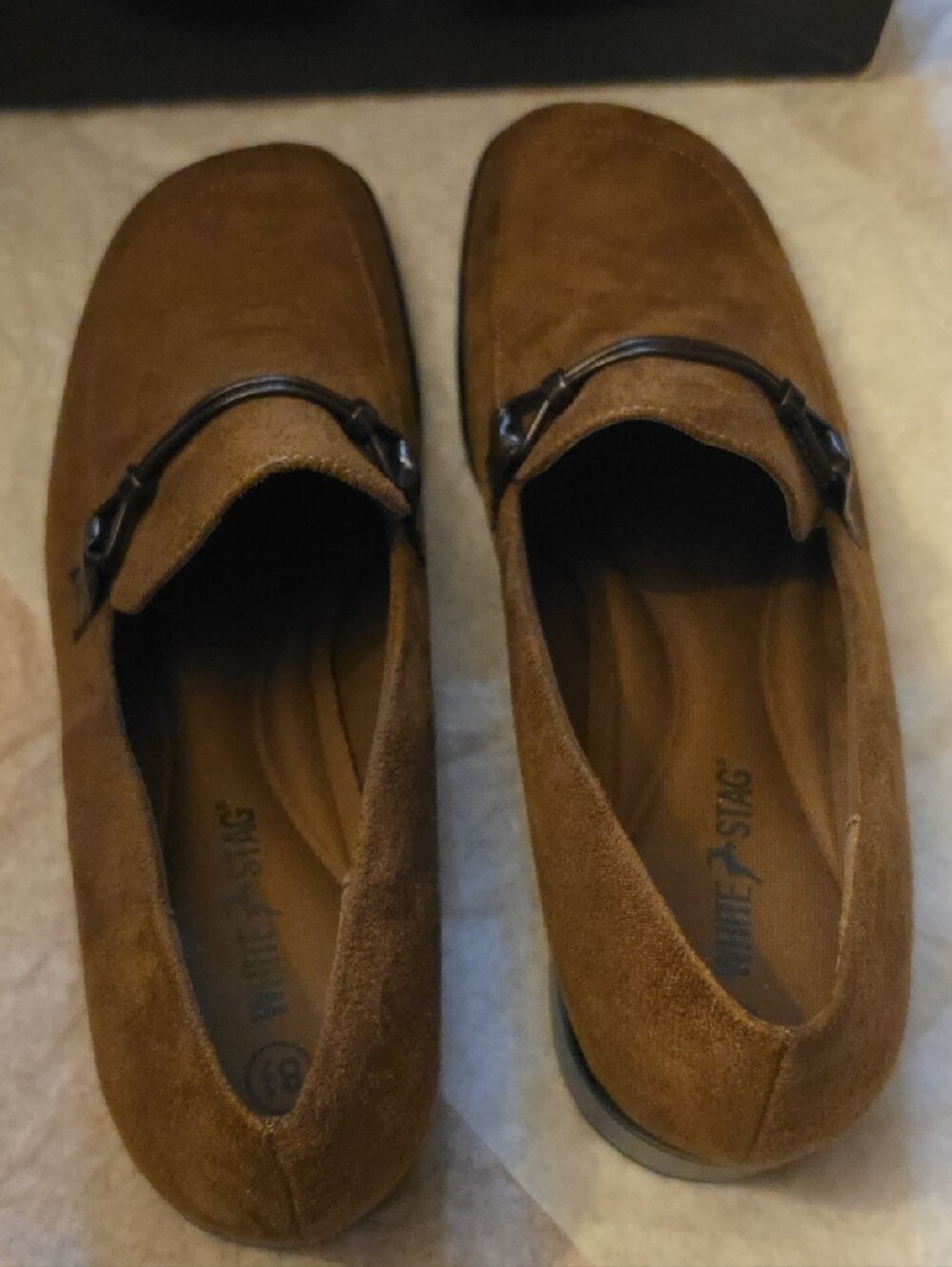 NWB White Stag Brown Suede Slip-On Taylor Loafers Size 8.5